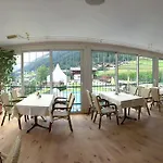 Ξενοδοχείο Habicht 3*